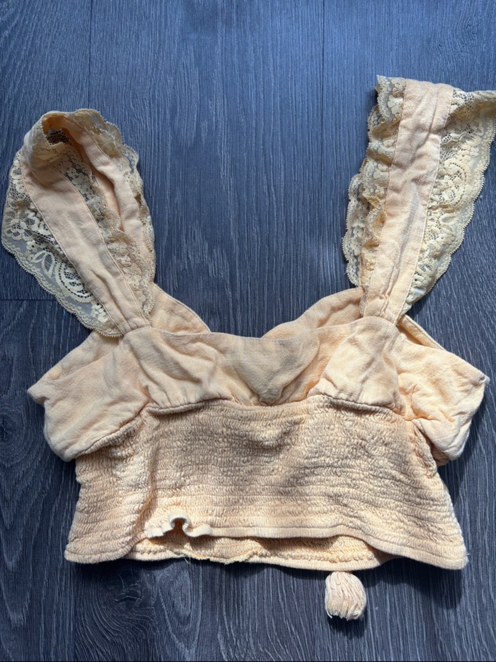 Light Yellow Lace-Trim Cropped Tie-Front Women’s Top Forever 21 - Size M - Picture 5 of 7